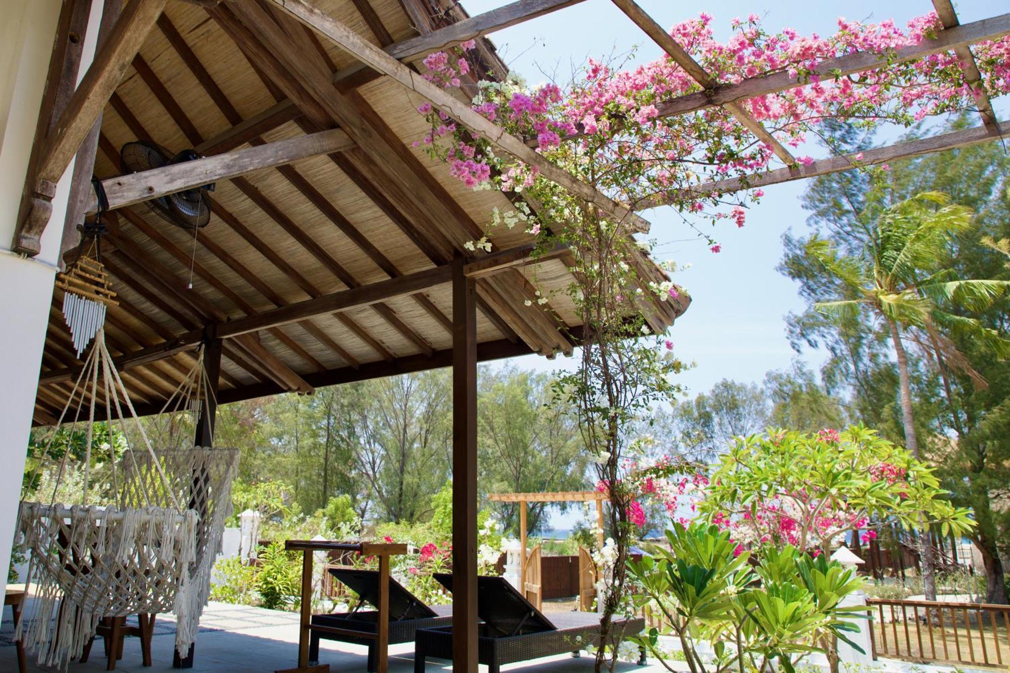 Villa Sunset Beach Gili Trawangan Dış mekan fotoğraf