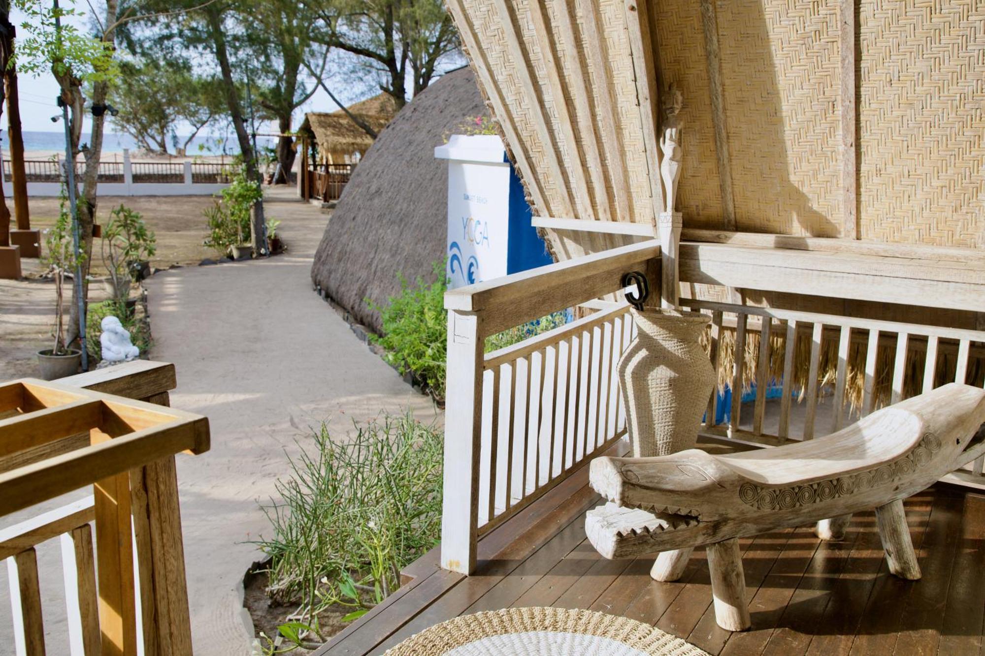 Villa Sunset Beach Gili Trawangan Dış mekan fotoğraf