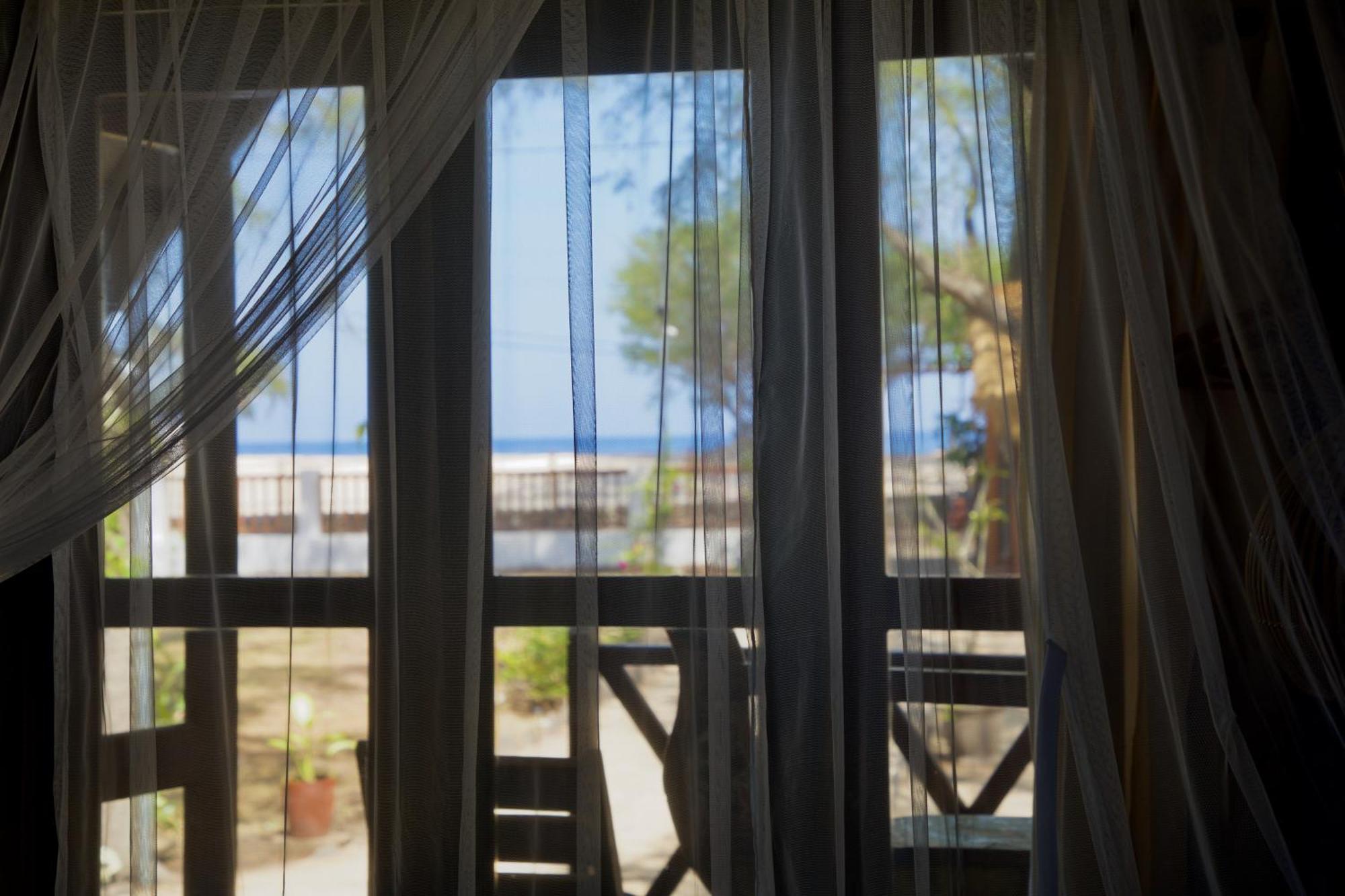 Villa Sunset Beach Gili Trawangan Dış mekan fotoğraf