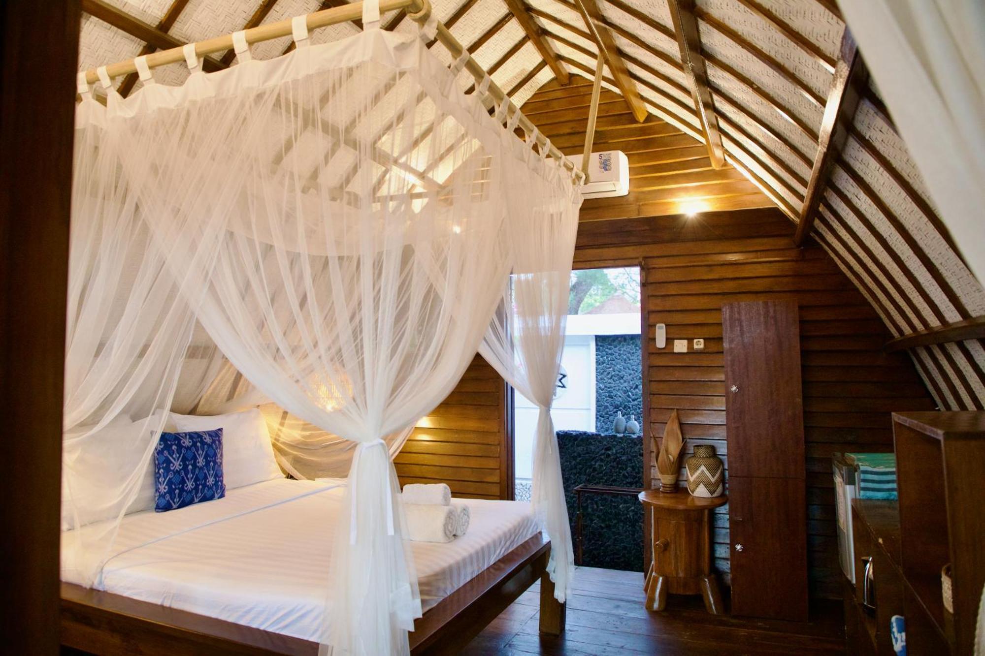 Villa Sunset Beach Gili Trawangan Dış mekan fotoğraf