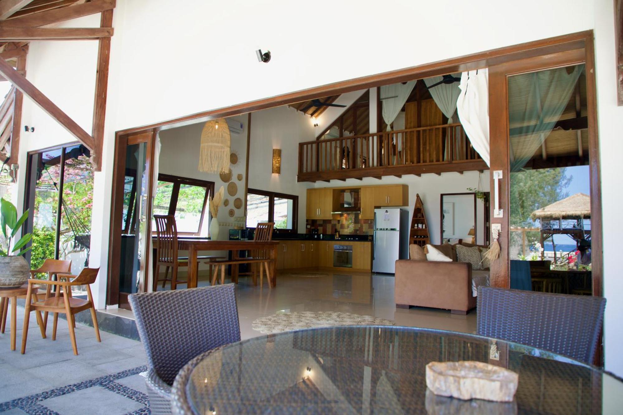 Villa Sunset Beach Gili Trawangan Dış mekan fotoğraf
