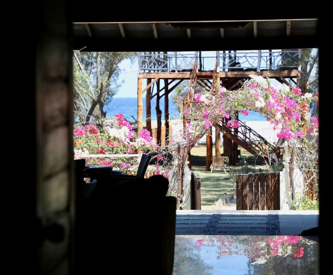 Villa Sunset Beach Gili Trawangan Dış mekan fotoğraf